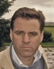 Niall Ferguson