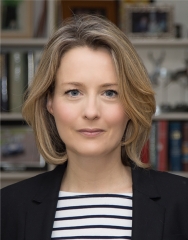 Dr Anna Machin